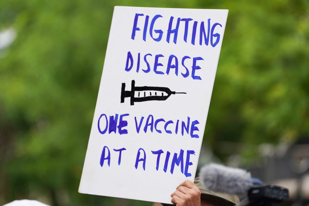 Plague News: COVID, Bird Flu, Destruction and Resistance - 7.9.25